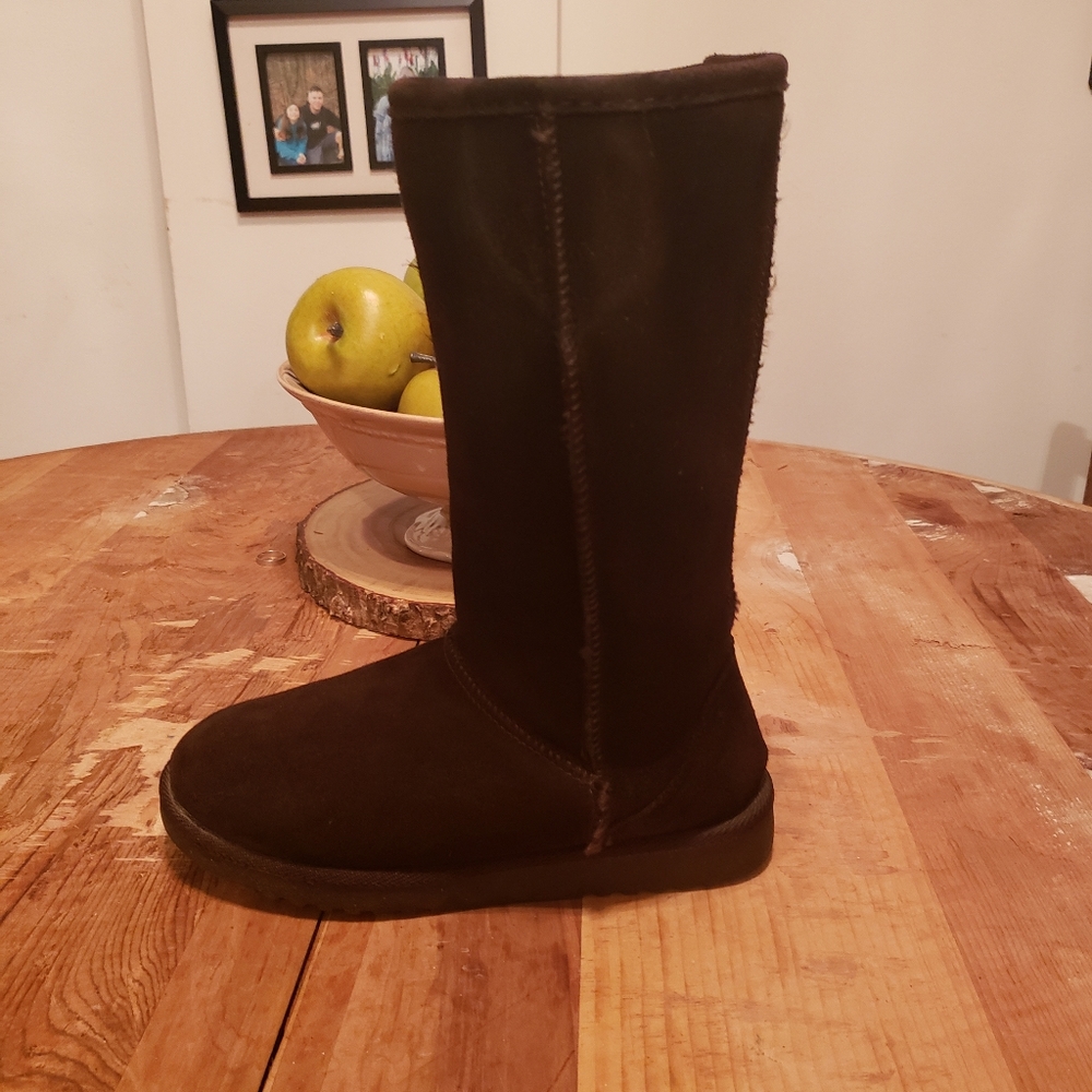 Woman's Boots